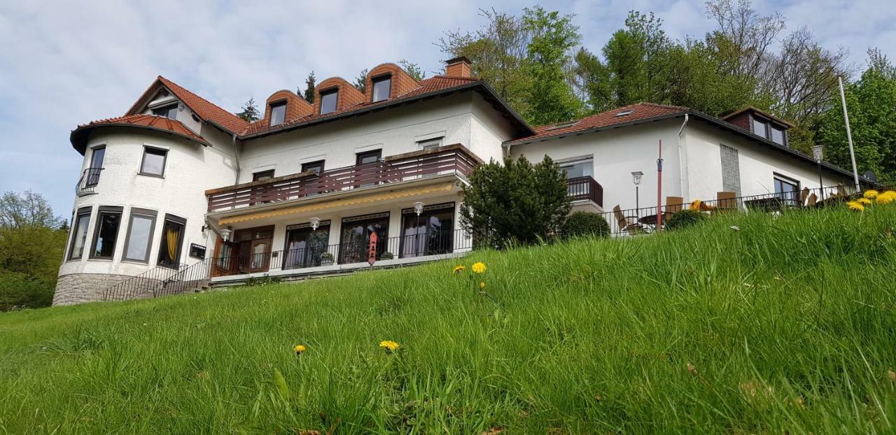 Berghof Hotel Nieheim Exterior foto